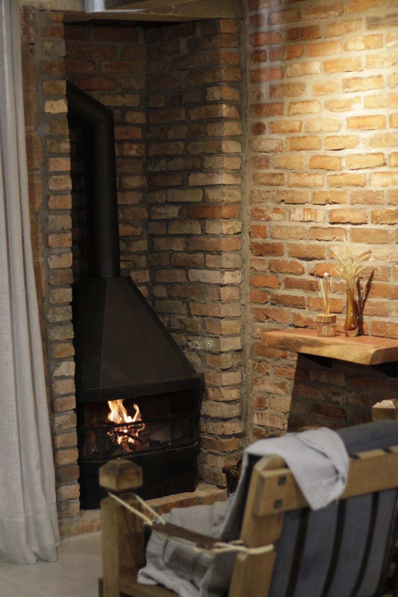 Pietra Rossa- Vale Dos Vinhedos Hotel เบงโต กองซัลเวส ภายนอก รูปภาพ